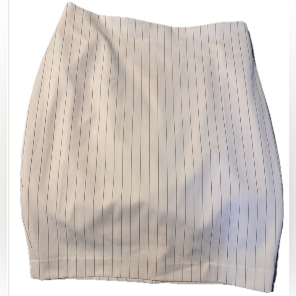 EXPRESS white midi stripe skirt. NWT